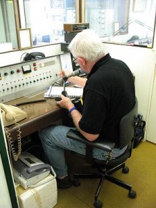 VK2WI Desk